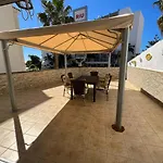 Casa Bajamar Playa * ネルハ